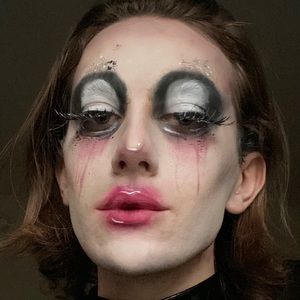 Meet your Posher, Hunter